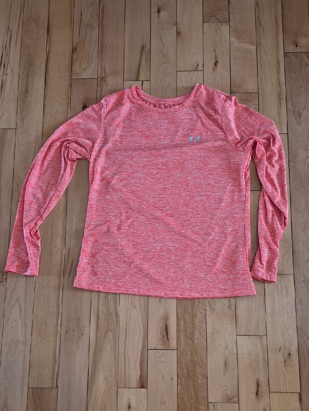 Under Armour Women's Size Large Orange Long-Sleeve Thin Performance Top